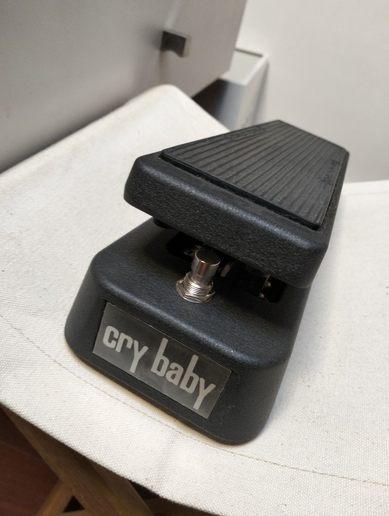 Pedal wah wah cry baby