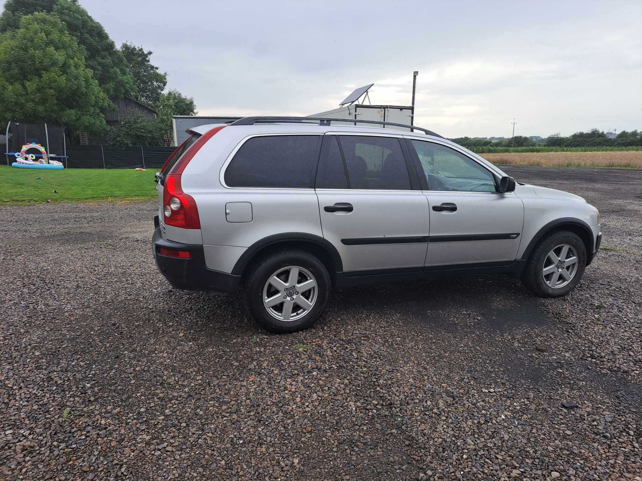 VOLVO XC 90 2004r 7 osobowy 2.4 DIESEL