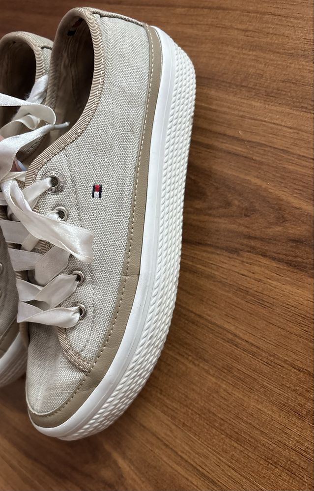 Кеди tommy hilfiger