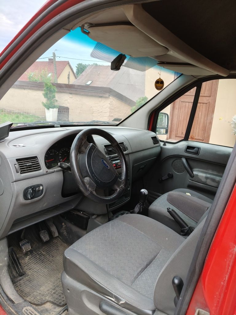 Ford transit connect.