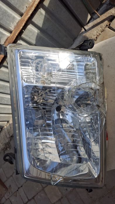 Оригінальні фари Toyota land cruiser 100