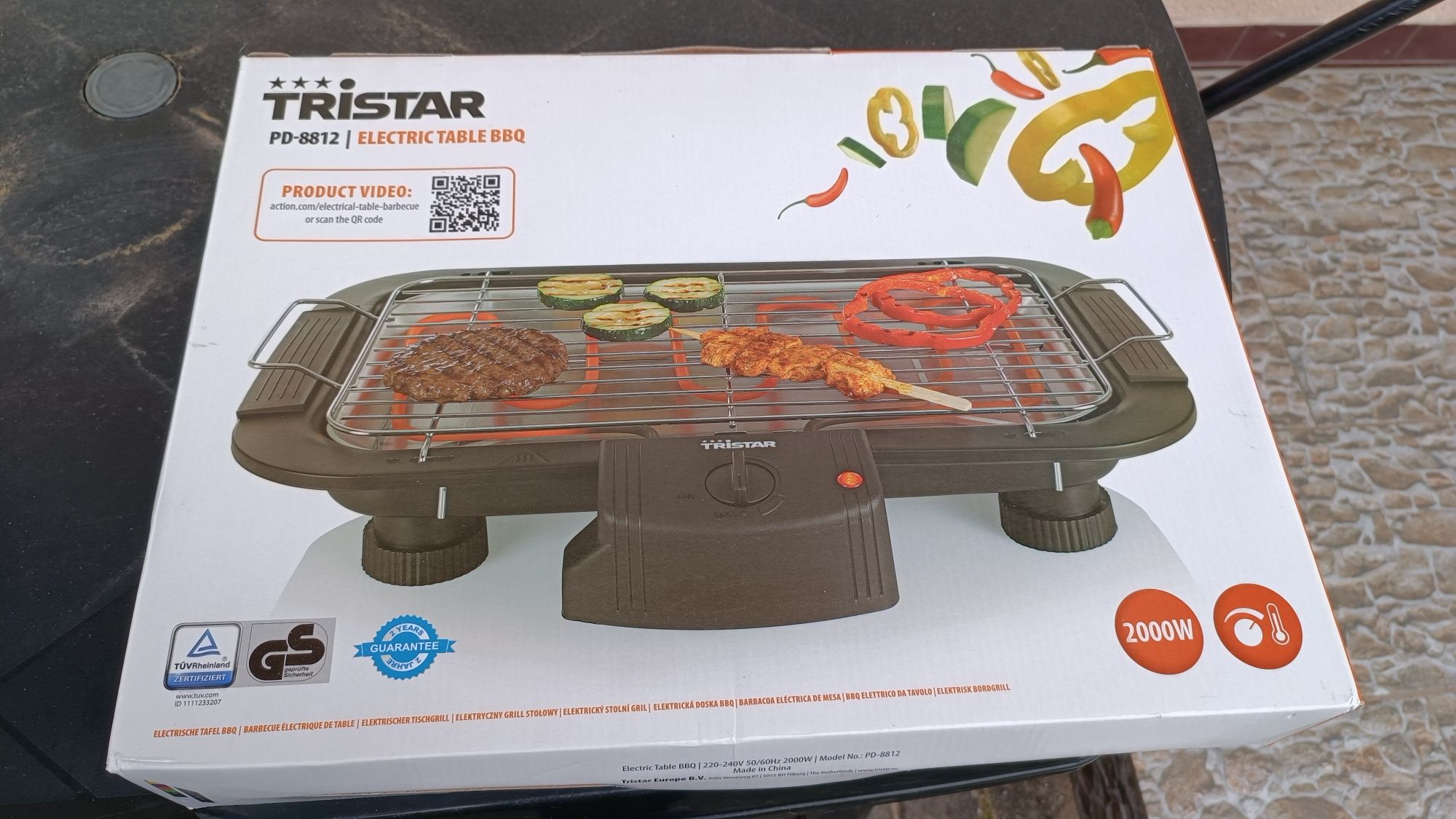 Elektryczny grill stołowy Tristar PD-8812 + rękawica gratis