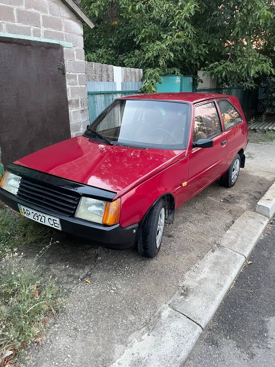 Продам таврия заз 1102 хетчбек