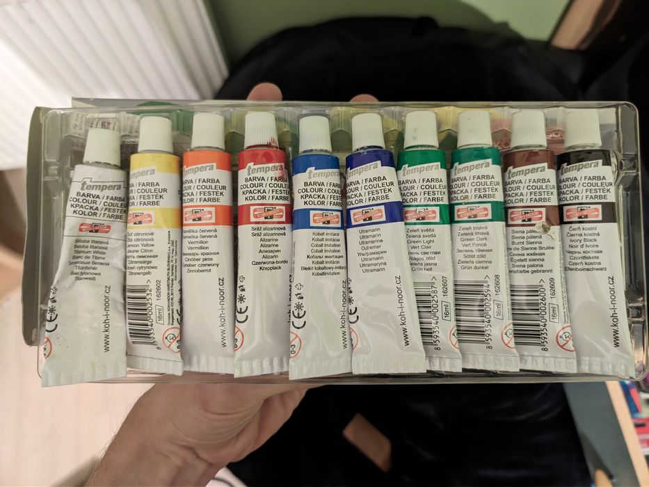 Farby temperowe - przeterminowane