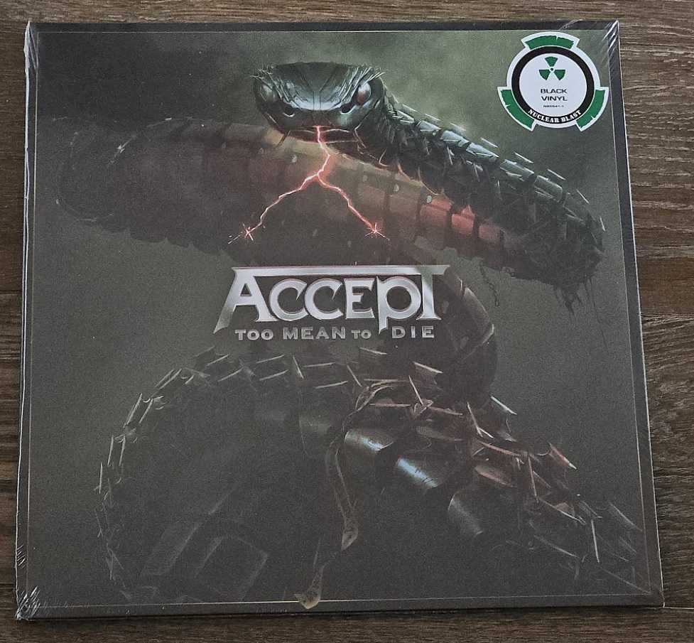 Accept, Black Sabbath, Eloy, Genesis, Rainbow, Thin Lizzy, U2, UFO LP