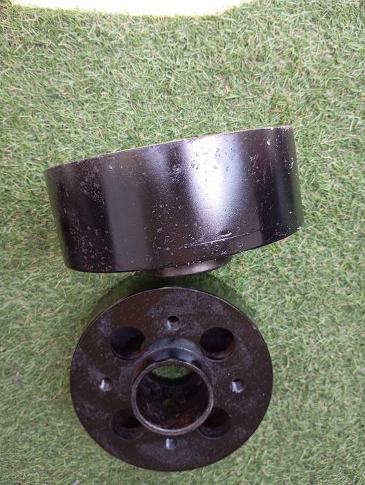 Vendo Espaçadores 4 x100 60mm em ferro (XXXL)
