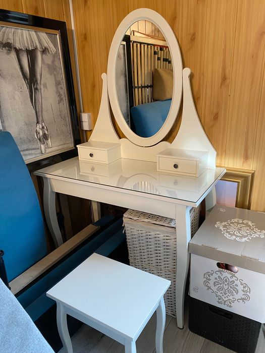 Toaletka IKEA HEMNES + taboret TINIUS • Stan idealny • Jak nowa