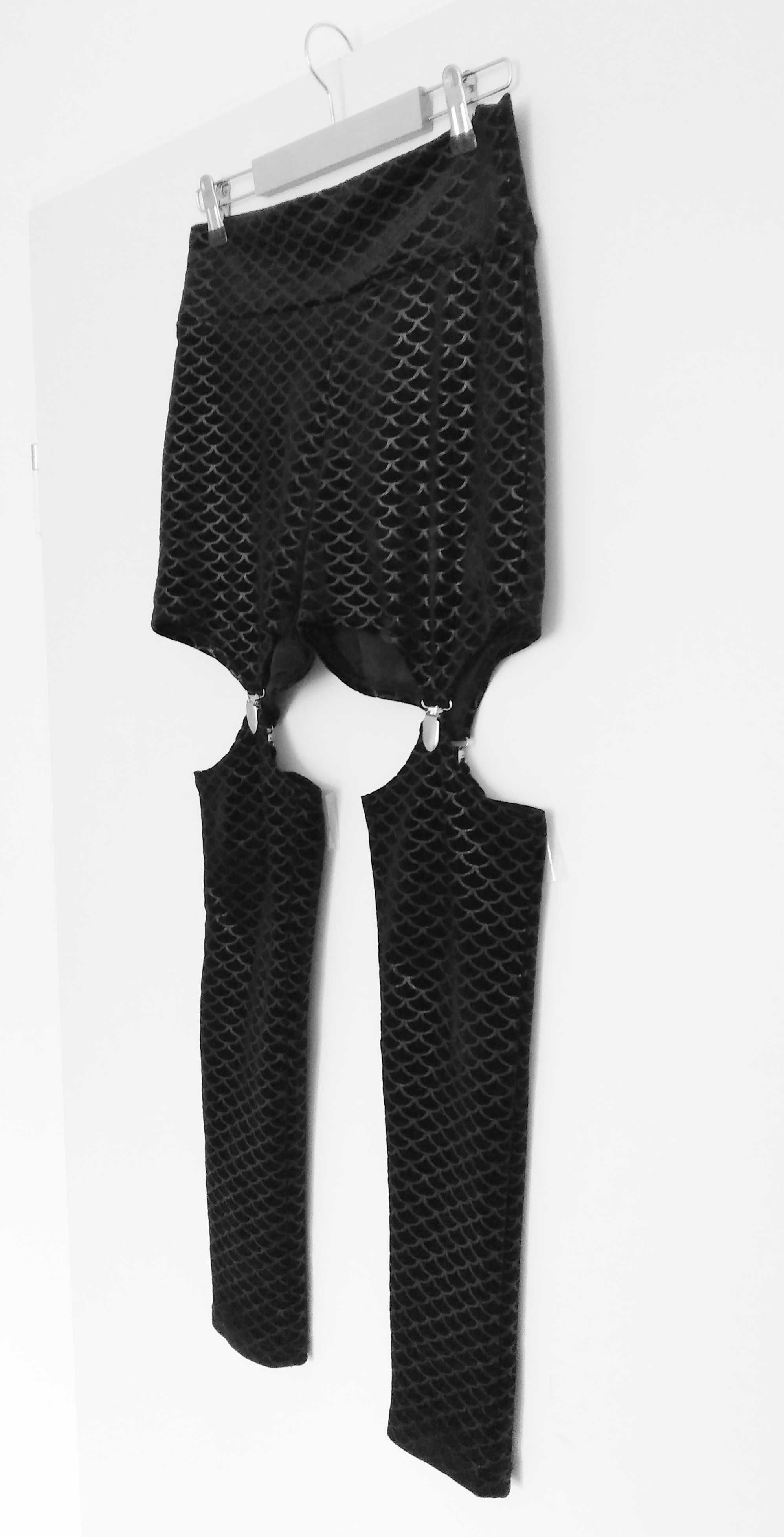 Killstar Black Sea Suspender Leggings Czarne legginsy z podwiązkami