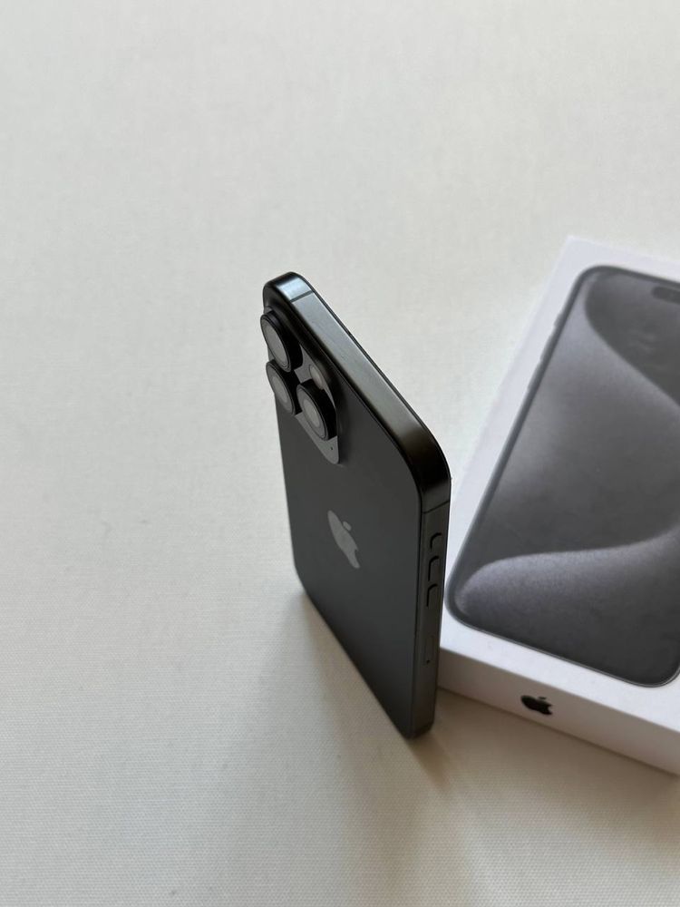 Продам IPhone 15 PRO MAX 256 Neverlock