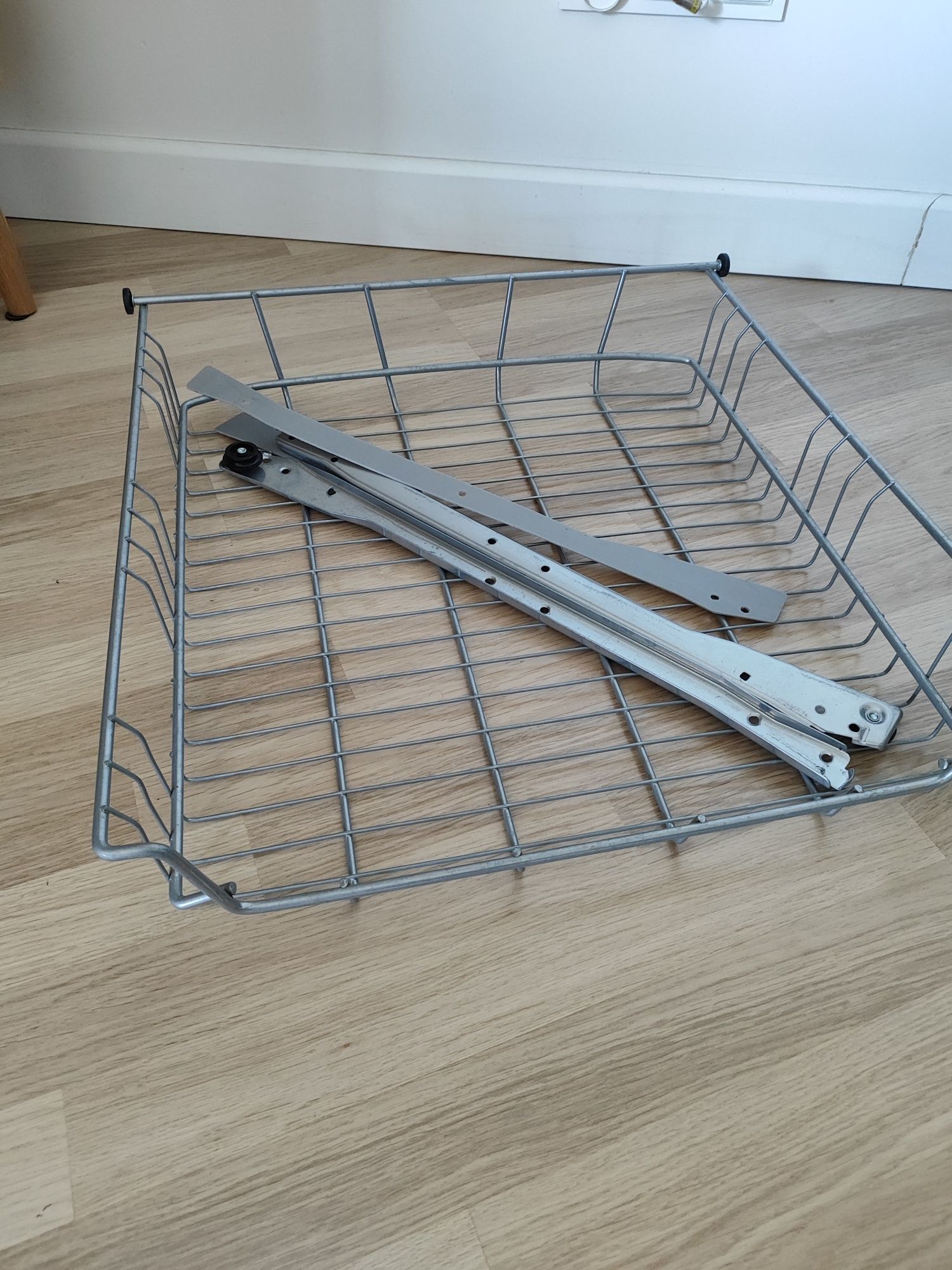 Kosz Utrusta do szafki 60cm z Ikea Metod