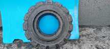 Opona Solideal RES330 18x7-8