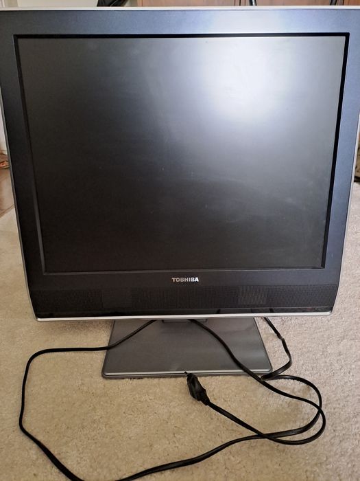 Toshiba 20VL64G LCD TV 20'' SCART VGA – idealny do retro konsol
