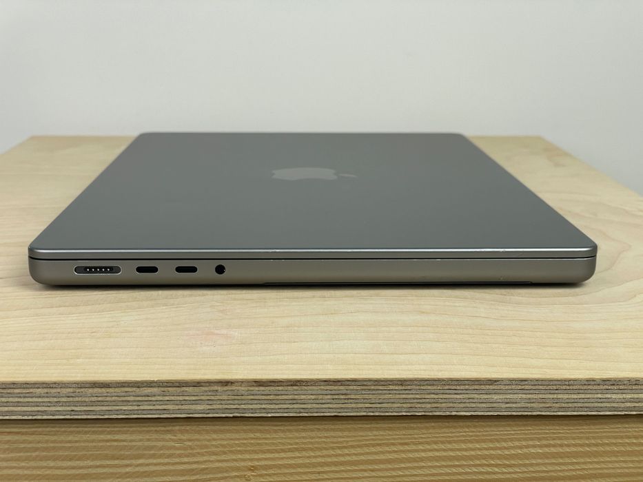 2023 MacBook Pro A2918 14" M3 16GB 512 GB