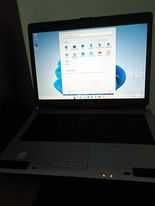 TOSHIBA Satellite L40 15/4