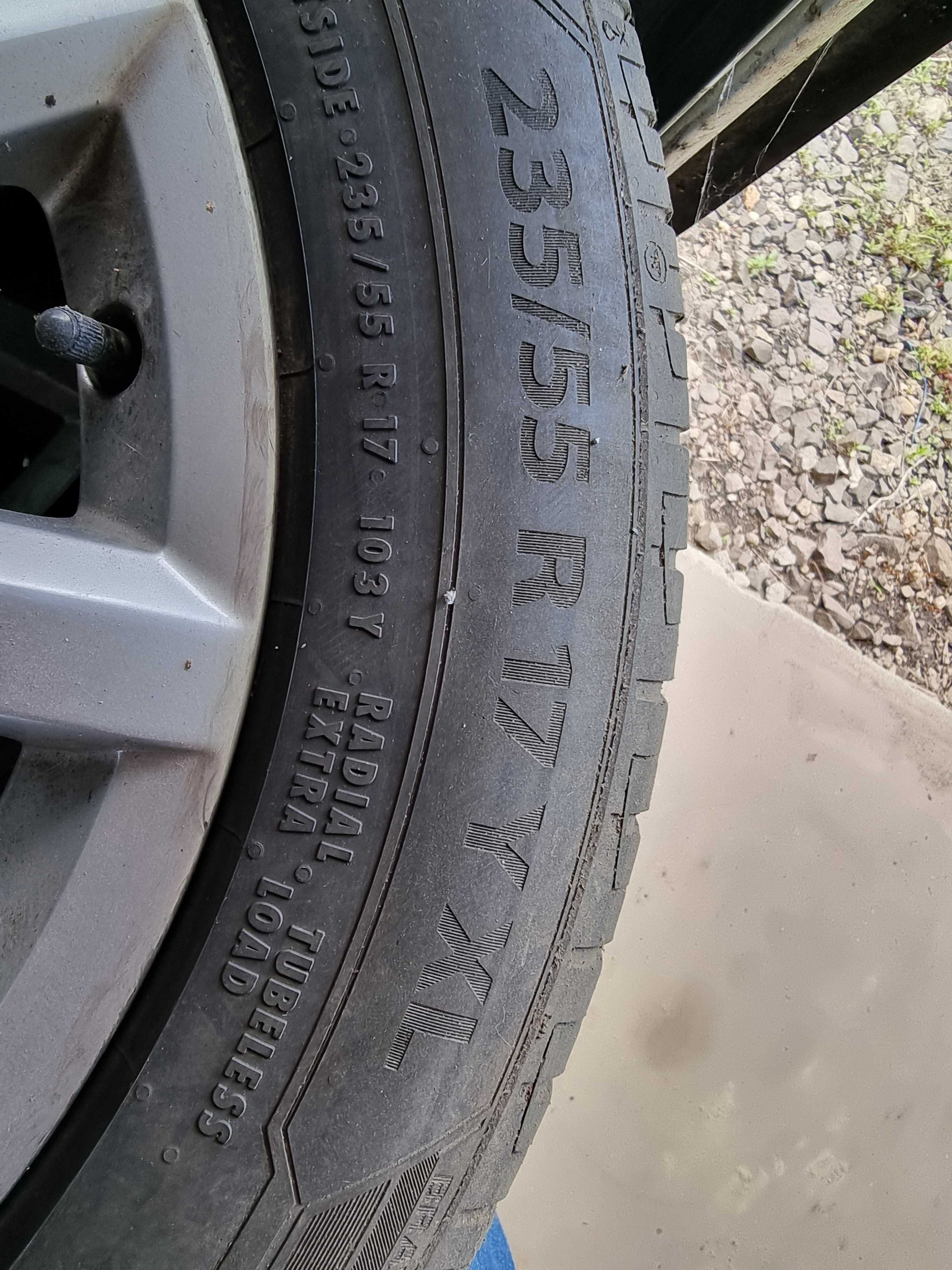 Opony tiguan touran 230/55/17  Barum