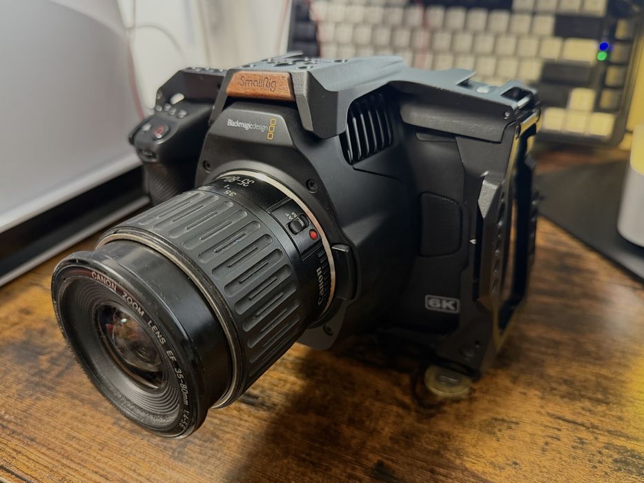 Kamera Blackmagic Cinema Camera 6k Pro / BMPCC6k Pro + klatka Smallrig