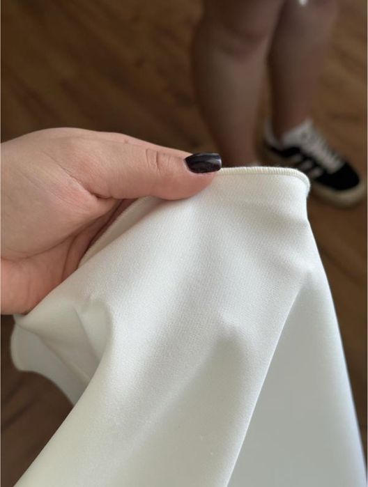 Сукня/плаття молочного кольору