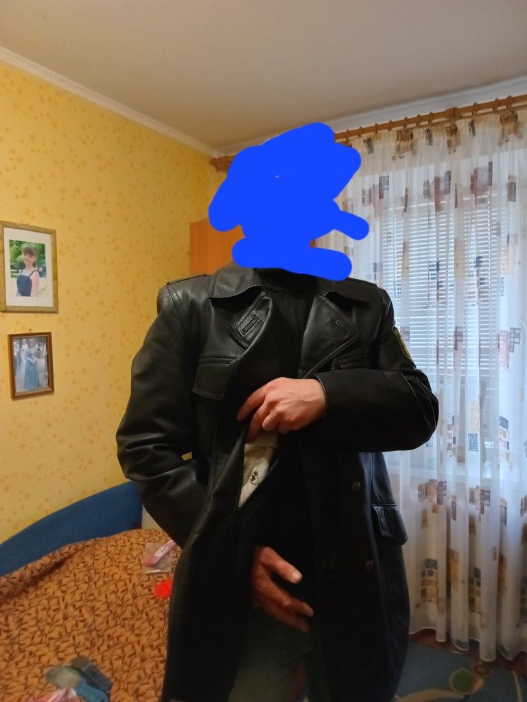 Куртка кожаная Германия 1989 года размер 50-52