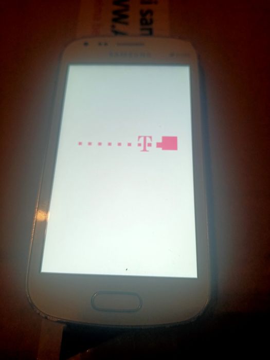 Sprzedam tel komórkowy Samsung Galaxy trend GT S7-860