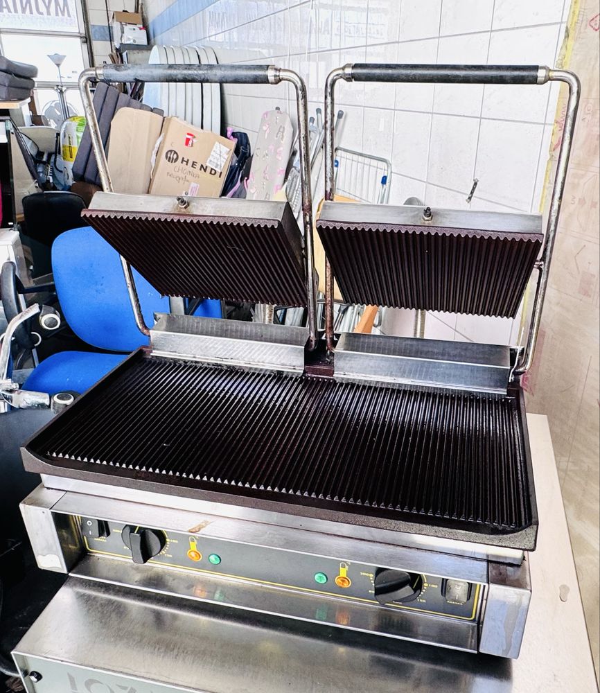 Grill Kontaktowy podwujny Roller Majestic R 4 kW/400V do Kebaba Profes