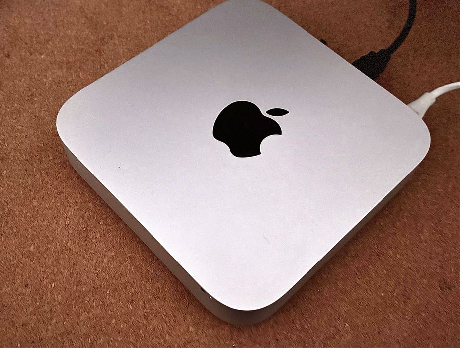 Mac Mini Intel i7 - 1TB 16 RAM