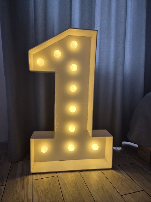 Оренда. Одиничка з підсвіткою для фотозони. Оренда одинички. Цифра 1