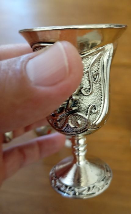 Conjunto de 4 cálices vermelho