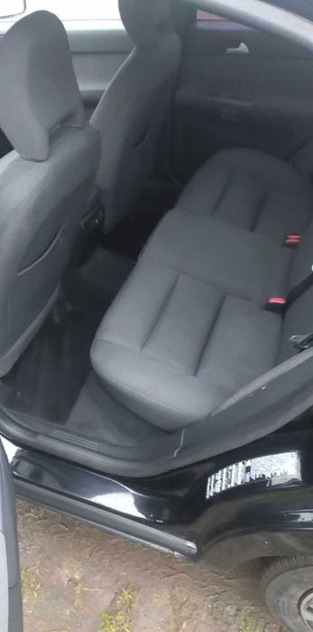 Volvo S40 II sedan salon polska