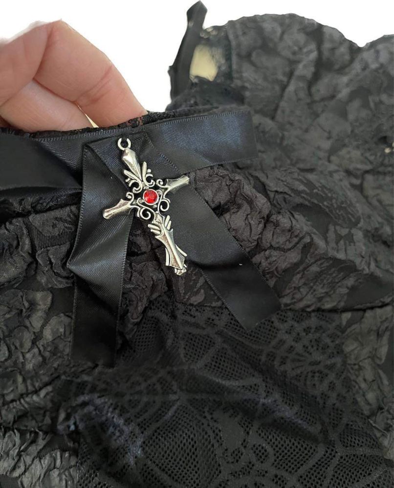 Nowa sukienka gotycka L z krzyżem pajeczyna