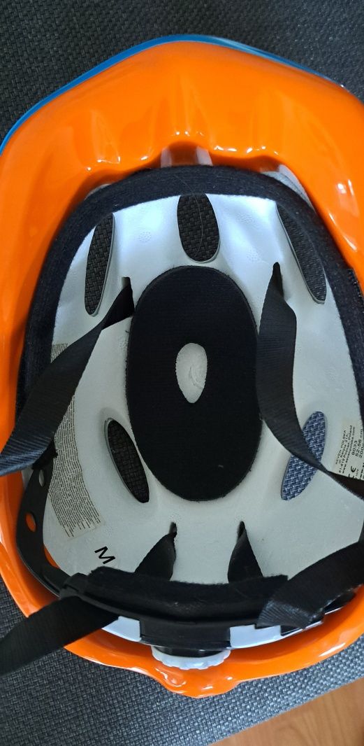 Kask dziecięcy BB-8 rozm.M