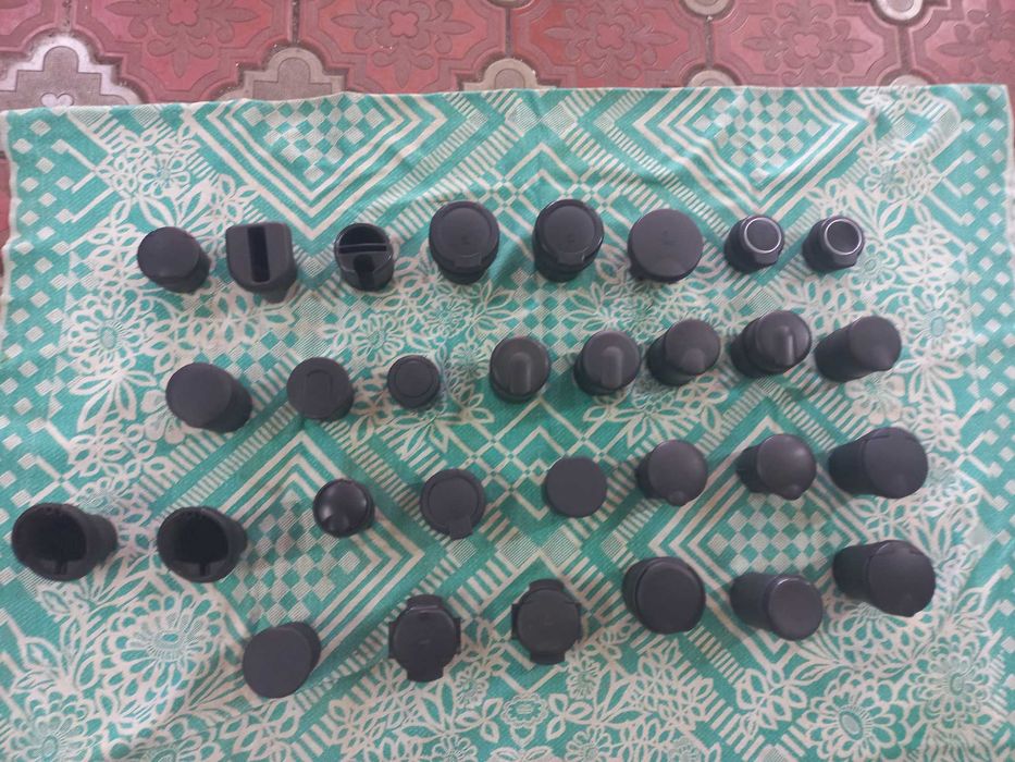 Автомобильные пепельницы-стаканчики в ассортименте