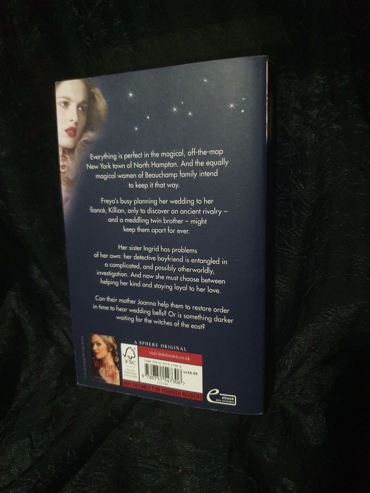 Livros Trilogia da saga "witches of east end" em inglês