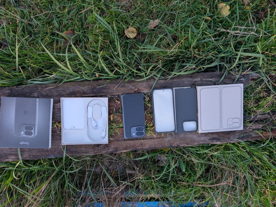 Google Pixel 9 pro fold (16/256 Global полный комплект 2ой экран)