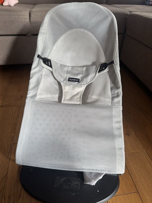 Bujaczek babybjorn