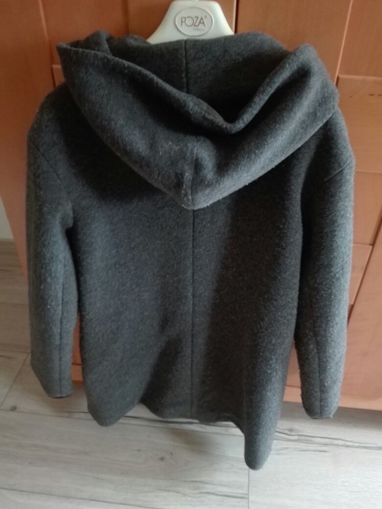 Plaszcz monnari z kapturem
