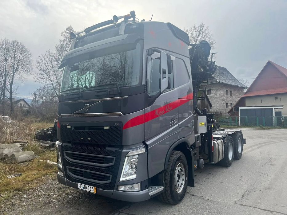 Volvo FH13 540  Do drewna lasu drzewa stosu kłody dłużycy naczepa doll