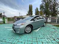 Оренда Toyota Prius (БЕЗ ЗАСТАВИ) під таксі