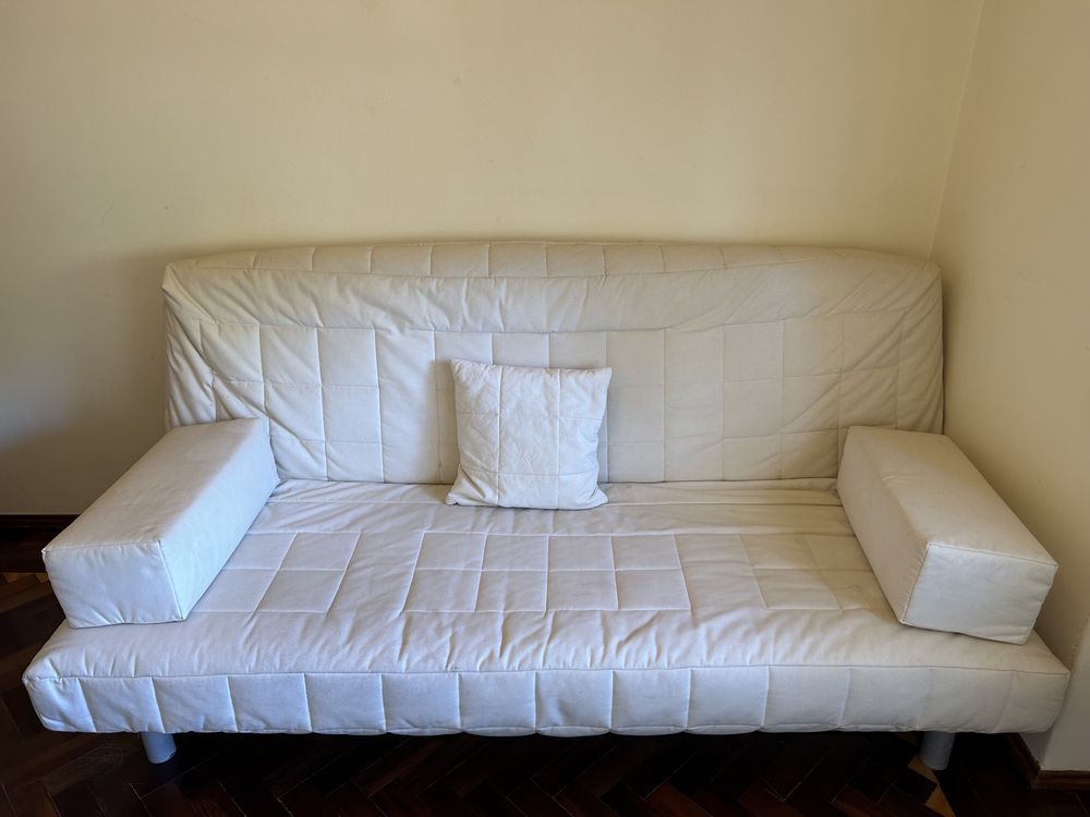 VENDO SOFÁ CAMA . Seminovo de casql