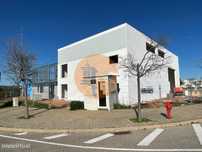 Armazém no Parque Empresarial de Tavira