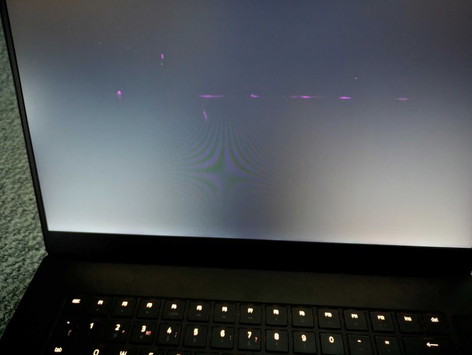 Razer Blade 15 (GTX 1070 Max-Q)