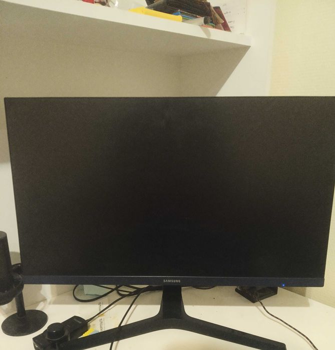 Samsung S24R35 24 дюйма full HD 75hz