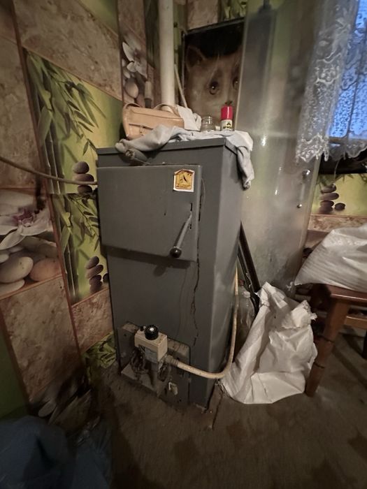 Володарка.Продаж будинку.Роглядамо сертифікати