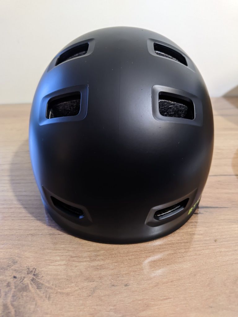 Kask rowerowy dziecięcy orzeszek Btwin 520 czarny 4-14 lat s 52-55 cm