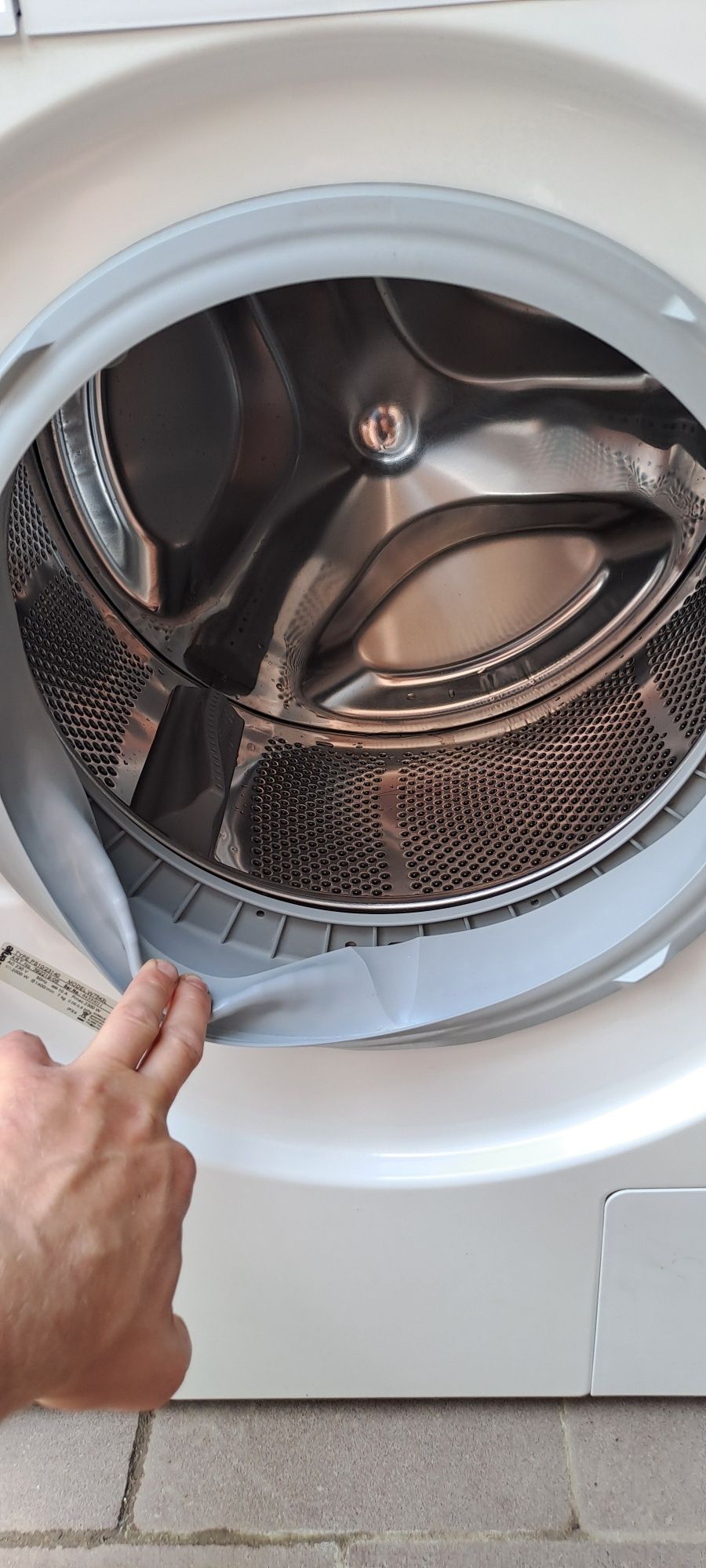 Пральна машинка Gorenje W7543L розміри 60 на 60