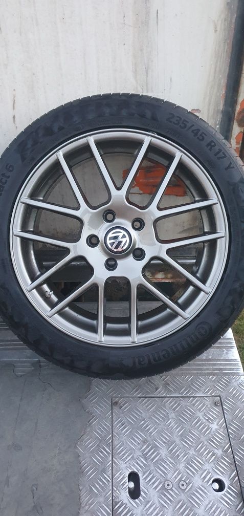 Sprzedam felgi 5×112 R17 z oponami letnimi 235-45 R17