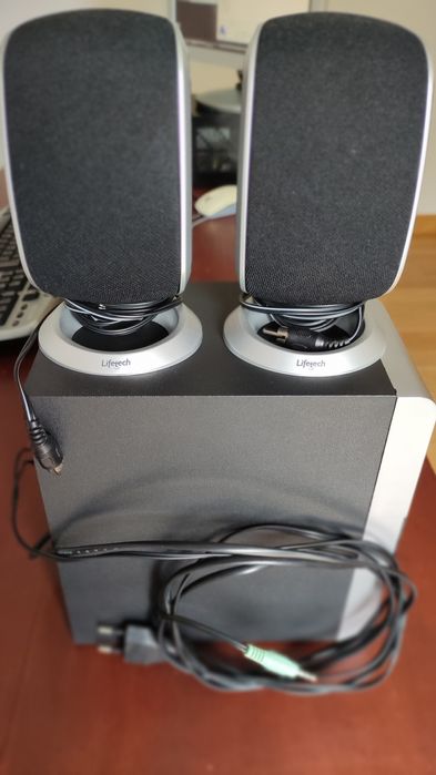 Conjunto de 2 colunas e woofer lifetech