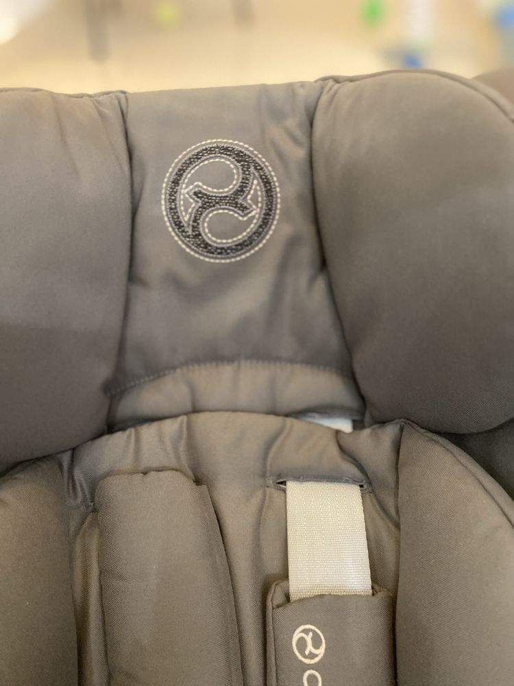 Ovo  Cybex cloud Z