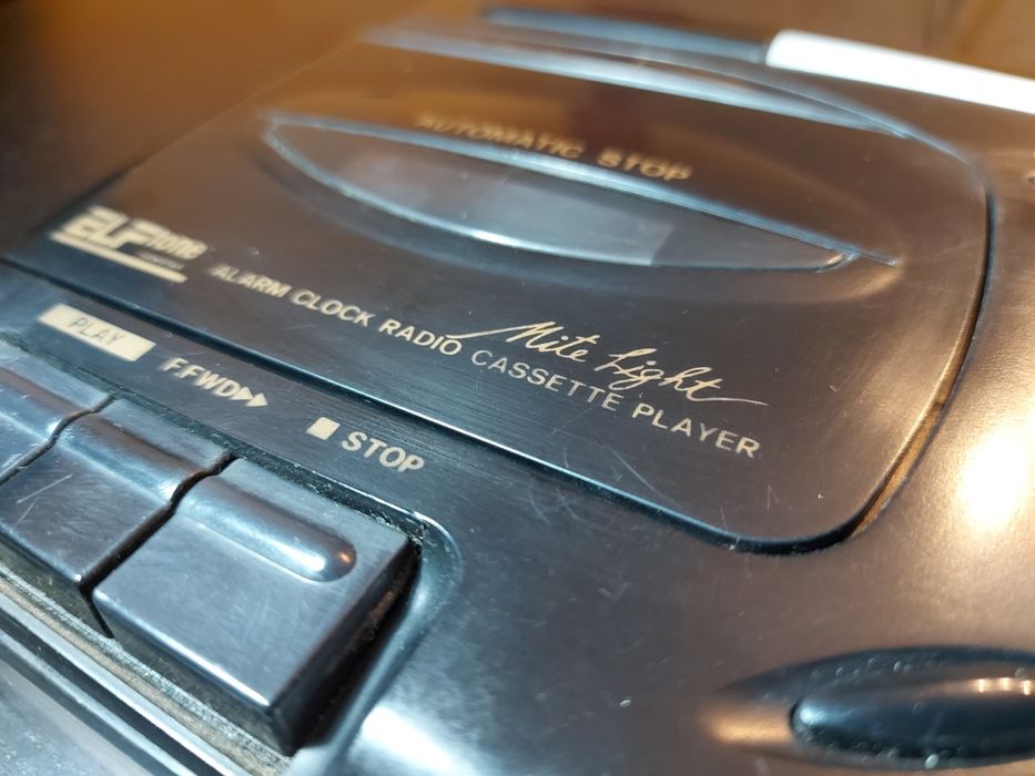 Rádio anos 80 ELFtone raro