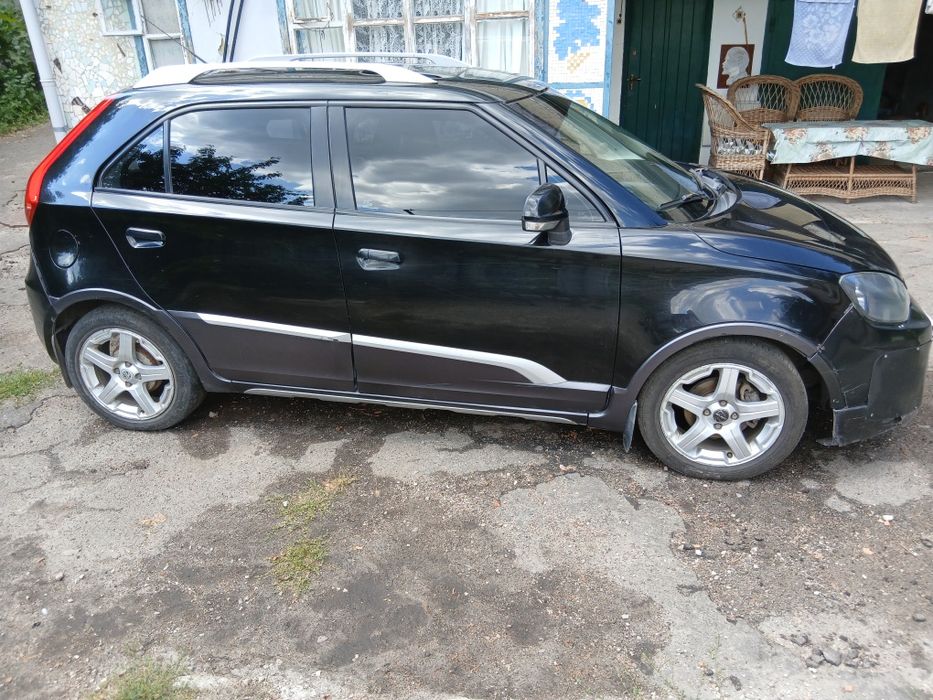 Продается MG 3 cross 2013 гв