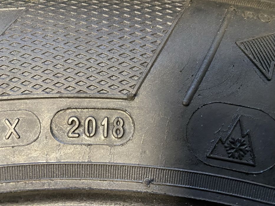 Opony zimowe 215/65R16C 2szt Kleber 215/65/16C